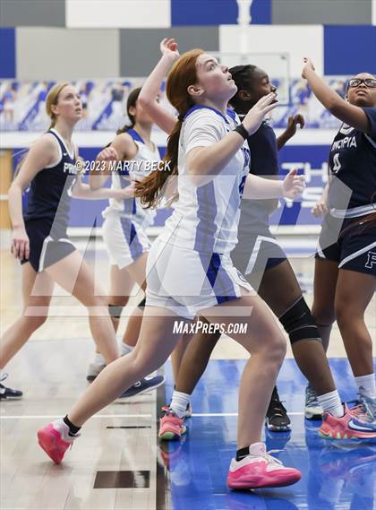 Thumbnail 2 in Greenwood vs Principia (Bill Rowe's Queen City Showcase) photogallery.