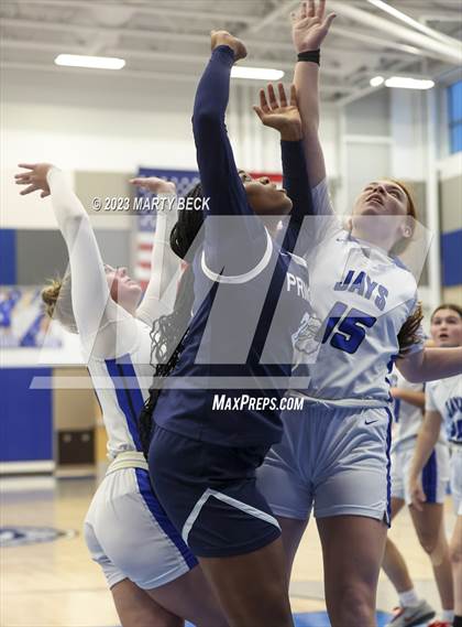 Thumbnail 3 in Greenwood vs Principia (Bill Rowe's Queen City Showcase) photogallery.