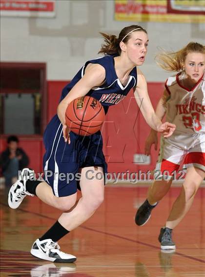 Thumbnail 1 in Wilton Christian vs. Victory Christian (CIF SJS D6 Final) photogallery.