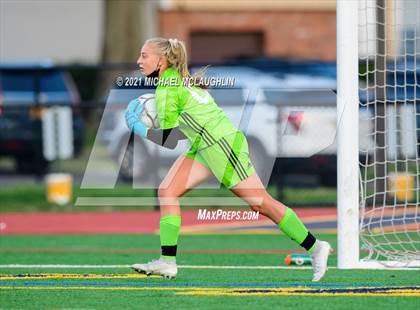 Thumbnail 1 in Syosset vs Massapequa (Section VIII AA Final) photogallery.