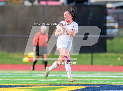 Thumbnail 2 in Syosset vs Massapequa (Section VIII AA Final) photogallery.