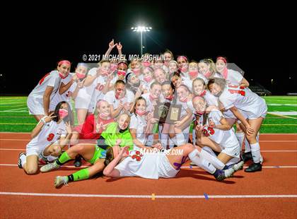 Thumbnail 2 in Syosset vs Massapequa (Section VIII AA Final) photogallery.