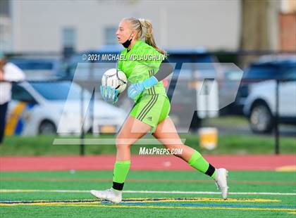 Thumbnail 3 in Syosset vs Massapequa (Section VIII AA Final) photogallery.