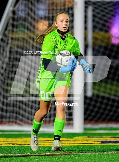Thumbnail 2 in Syosset vs Massapequa (Section VIII AA Final) photogallery.