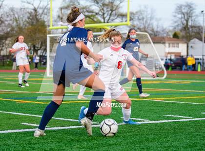 Thumbnail 3 in Syosset vs Massapequa (Section VIII AA Final) photogallery.