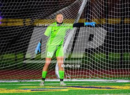 Thumbnail 1 in Syosset vs Massapequa (Section VIII AA Final) photogallery.