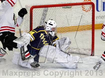 Thumbnail 1 in Bow @ Spaulding photogallery.