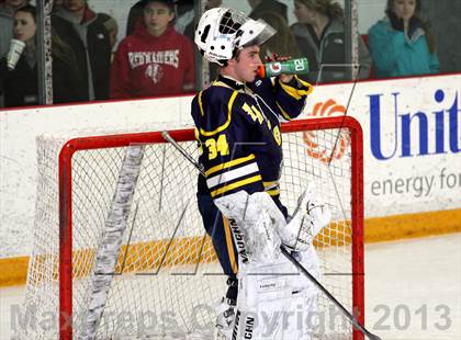 Thumbnail 2 in Bow @ Spaulding photogallery.