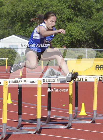 Thumbnail 1 in Sierra Foothill League Tri Meet photogallery.