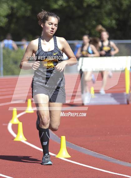 Thumbnail 3 in Sierra Foothill League Tri Meet photogallery.