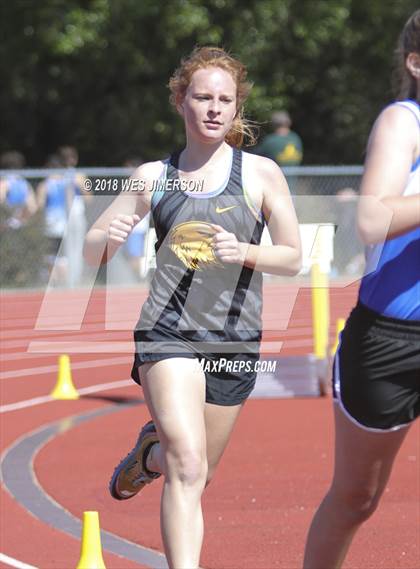 Thumbnail 3 in Sierra Foothill League Tri Meet photogallery.