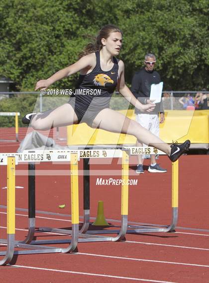 Thumbnail 1 in Sierra Foothill League Tri Meet photogallery.