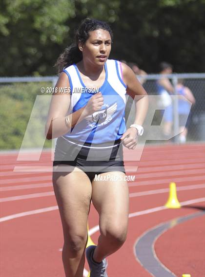 Thumbnail 2 in Sierra Foothill League Tri Meet photogallery.