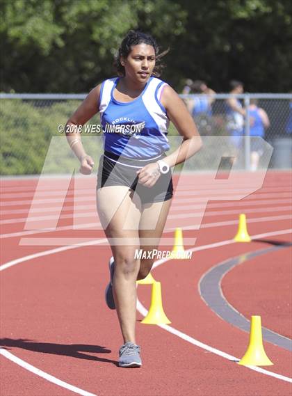Thumbnail 1 in Sierra Foothill League Tri Meet photogallery.