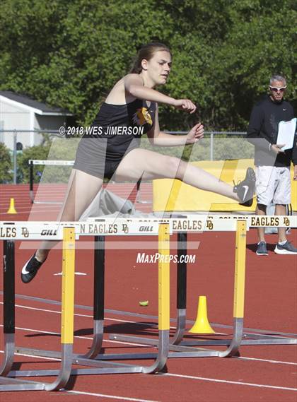 Thumbnail 3 in Sierra Foothill League Tri Meet photogallery.