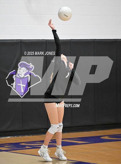 Thumbnail 3 in JV: Northwest Christian vs. Benjamin Franklin photogallery.