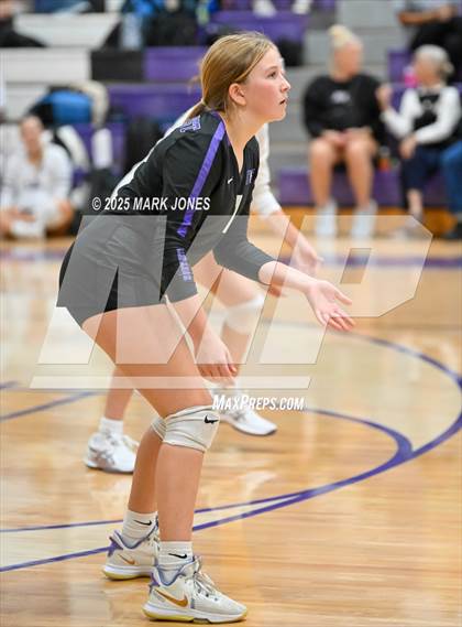 Thumbnail 1 in JV: Northwest Christian vs. Benjamin Franklin photogallery.