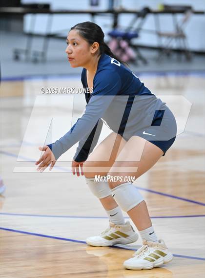 Thumbnail 1 in JV: Northwest Christian vs. Benjamin Franklin photogallery.