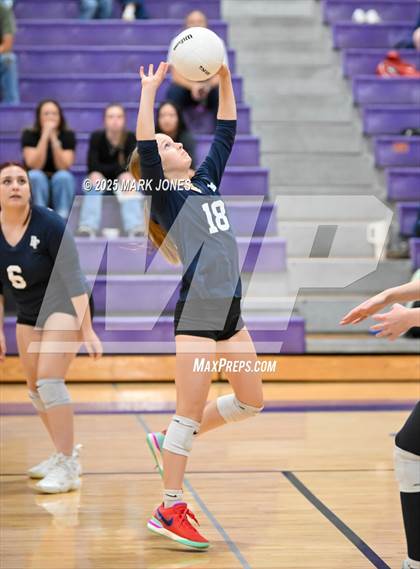 Thumbnail 3 in JV: Northwest Christian vs. Benjamin Franklin photogallery.