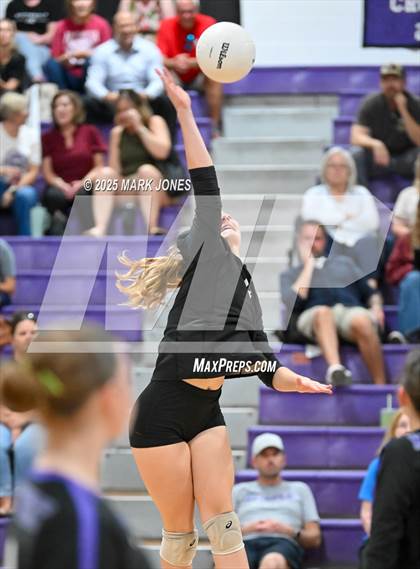 Thumbnail 3 in JV: Northwest Christian vs. Benjamin Franklin photogallery.