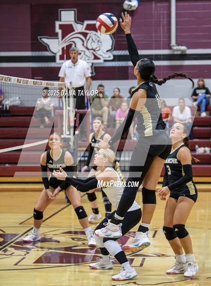 Thumbnail 3 in Comanche @ Millsap photogallery.