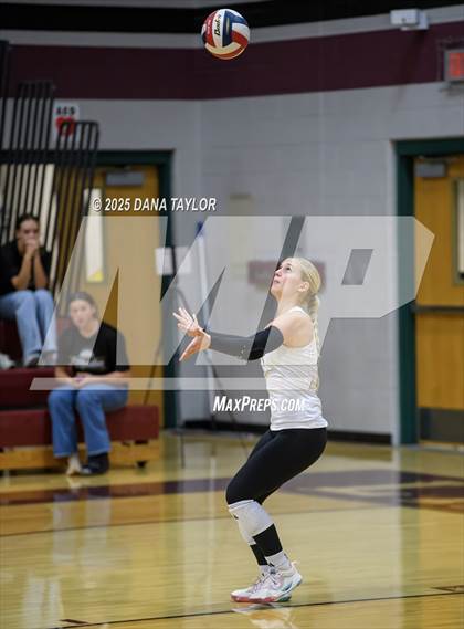 Thumbnail 3 in Comanche @ Millsap photogallery.