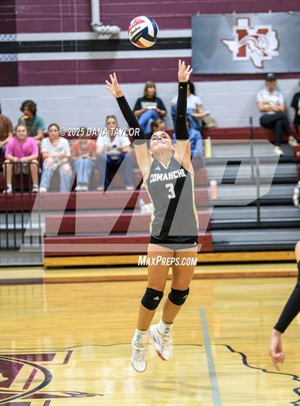 Thumbnail 2 in Comanche @ Millsap photogallery.
