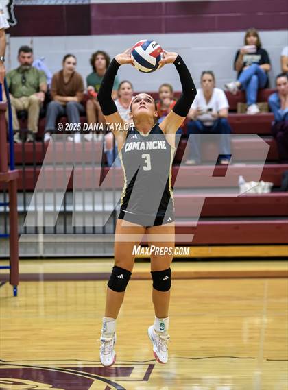 Thumbnail 3 in Comanche @ Millsap photogallery.
