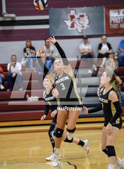 Thumbnail 2 in Comanche @ Millsap photogallery.