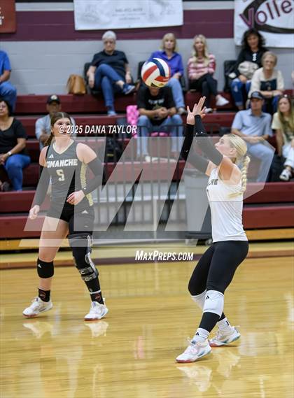 Thumbnail 1 in Comanche @ Millsap photogallery.