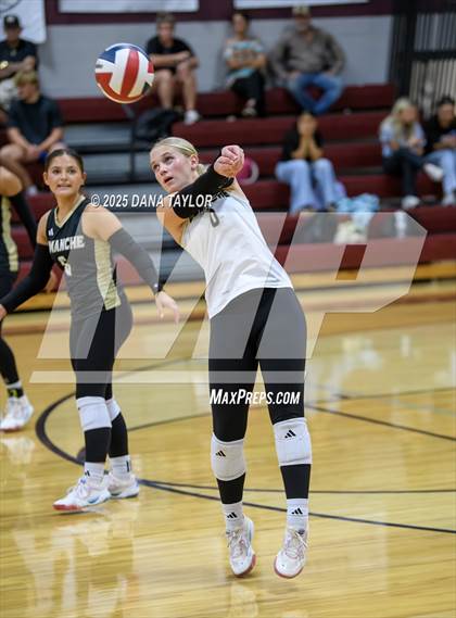 Thumbnail 3 in Comanche @ Millsap photogallery.