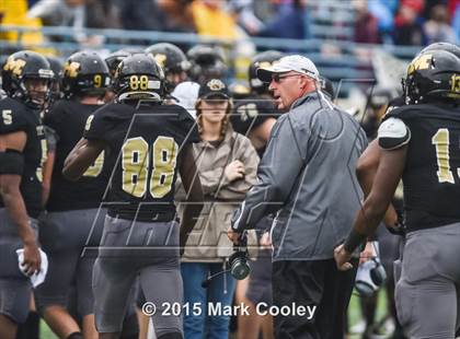 Thumbnail 2 in Mansfield vs. Lake Travis (UIL 6A D2 Semifinal) photogallery.