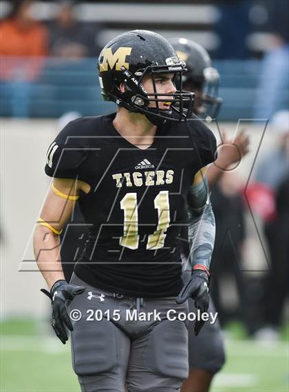 Thumbnail 1 in Mansfield vs. Lake Travis (UIL 6A D2 Semifinal) photogallery.