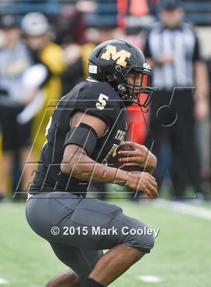 Thumbnail 1 in Mansfield vs. Lake Travis (UIL 6A D2 Semifinal) photogallery.