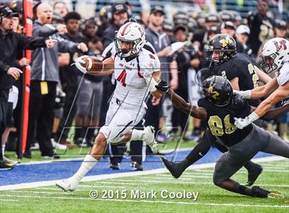 Thumbnail 2 in Mansfield vs. Lake Travis (UIL 6A D2 Semifinal) photogallery.