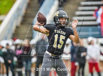 Thumbnail 2 in Mansfield vs. Lake Travis (UIL 6A D2 Semifinal) photogallery.