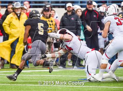 Thumbnail 2 in Mansfield vs. Lake Travis (UIL 6A D2 Semifinal) photogallery.