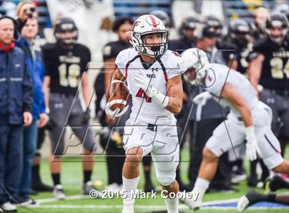 Thumbnail 3 in Mansfield vs. Lake Travis (UIL 6A D2 Semifinal) photogallery.