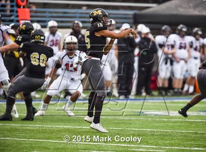 Thumbnail 2 in Mansfield vs. Lake Travis (UIL 6A D2 Semifinal) photogallery.