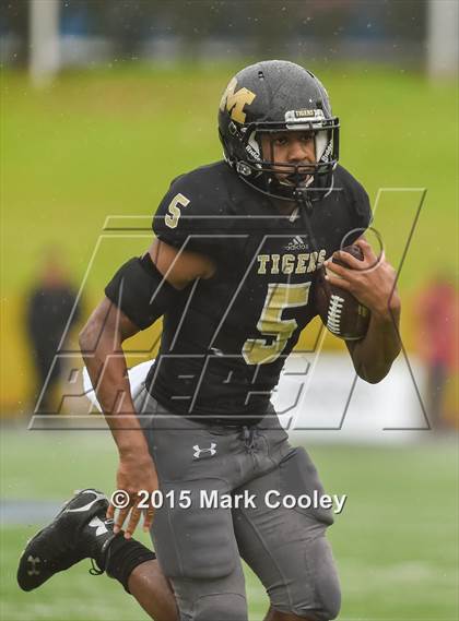 Thumbnail 1 in Mansfield vs. Lake Travis (UIL 6A D2 Semifinal) photogallery.
