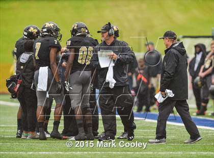 Thumbnail 3 in Mansfield vs. Lake Travis (UIL 6A D2 Semifinal) photogallery.