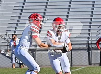 Thumbnail 2 in Glenwood Springs @ Green Mountain (3A Round 1 Playoff) photogallery.