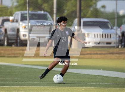 Thumbnail 1 in Flour Bluff vs. Rivera  (Uil Region IV 5A D1 Area Finals) photogallery.