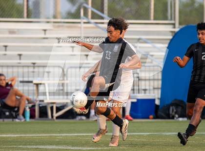 Thumbnail 2 in Flour Bluff vs. Rivera  (Uil Region IV 5A D1 Area Finals) photogallery.