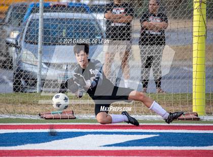 Thumbnail 2 in Flour Bluff vs. Rivera  (Uil Region IV 5A D1 Area Finals) photogallery.