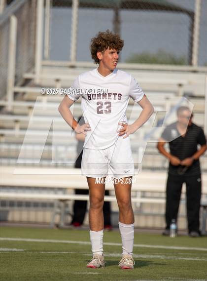 Thumbnail 2 in Flour Bluff vs. Rivera  (Uil Region IV 5A D1 Area Finals) photogallery.