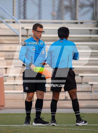 Thumbnail 1 in Flour Bluff vs. Rivera  (Uil Region IV 5A D1 Area Finals) photogallery.