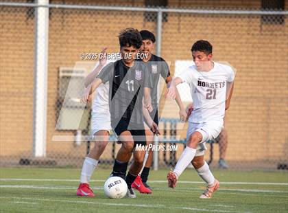 Thumbnail 2 in Flour Bluff vs. Rivera  (Uil Region IV 5A D1 Area Finals) photogallery.