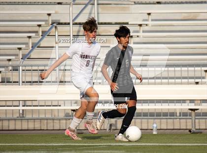 Thumbnail 1 in Flour Bluff vs. Rivera  (Uil Region IV 5A D1 Area Finals) photogallery.