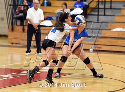 Thumbnail 3 in Hendrick Hudson @ Byram Hills (Section 1 Class B Quarterfinal) photogallery.